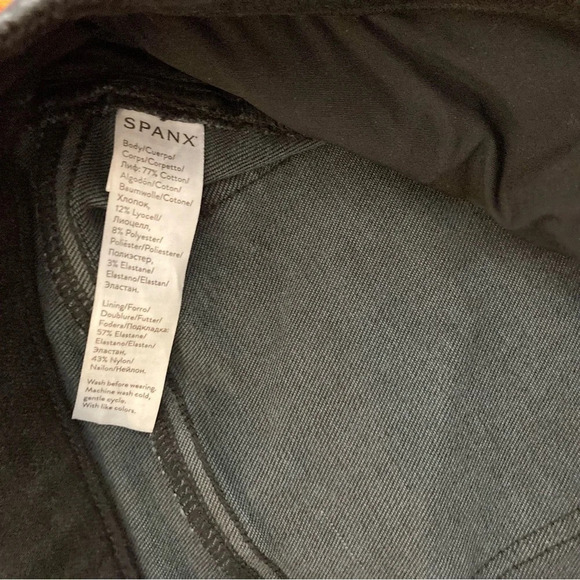 Spanx Distressed Skinny Jeans Vintage Black Medium - Picture 10 of 10